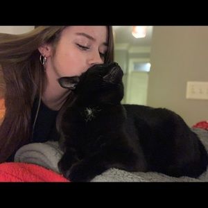 Meet your Posher, Carleigh